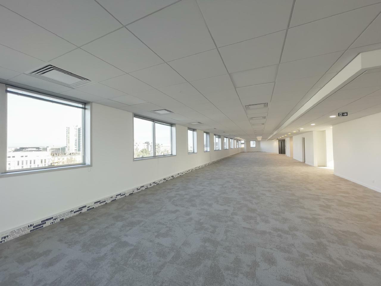 Bureau Paris 2218m² Location bureau Paris OLBUR2101695 5